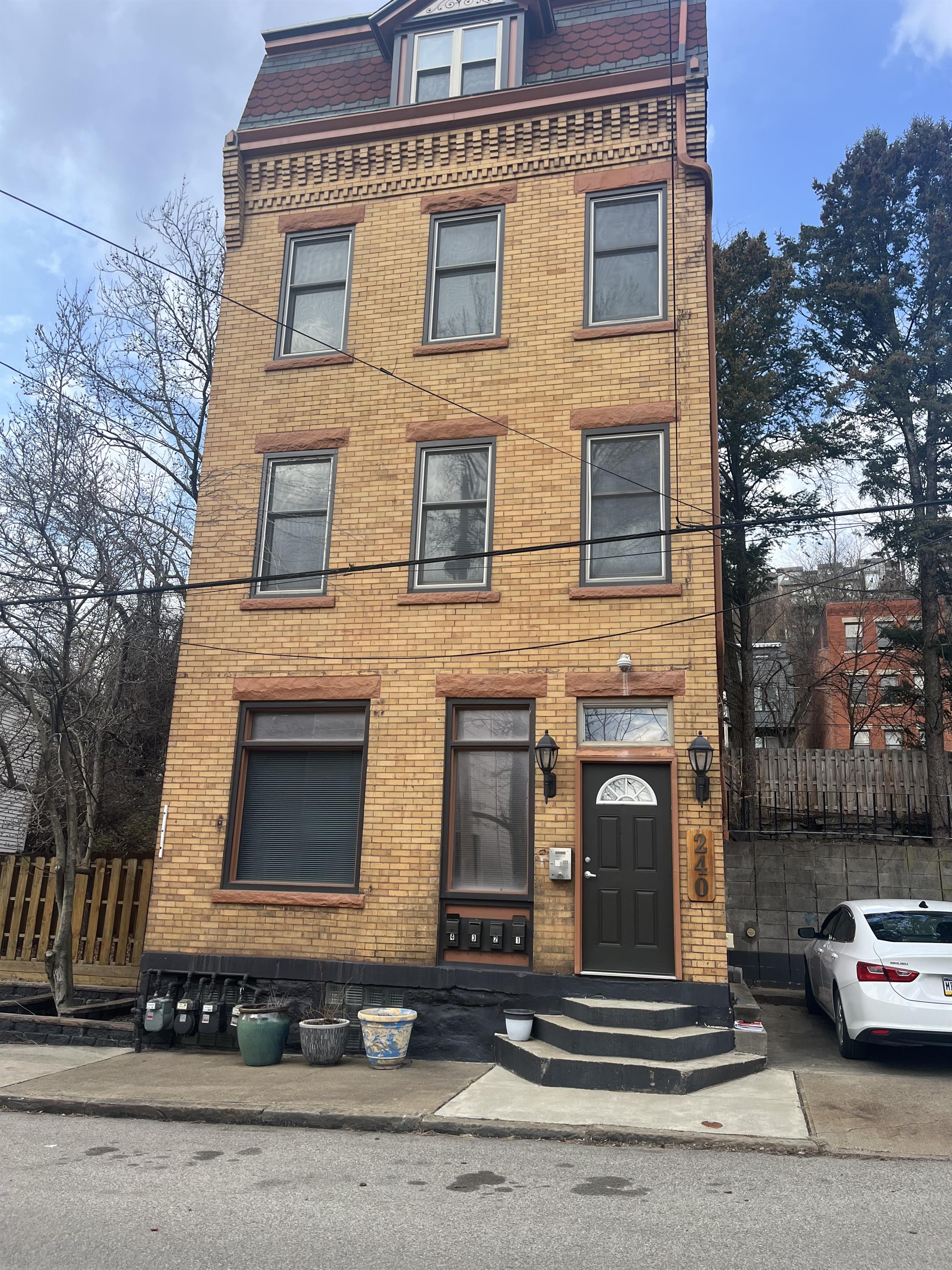 240 Carrington Street