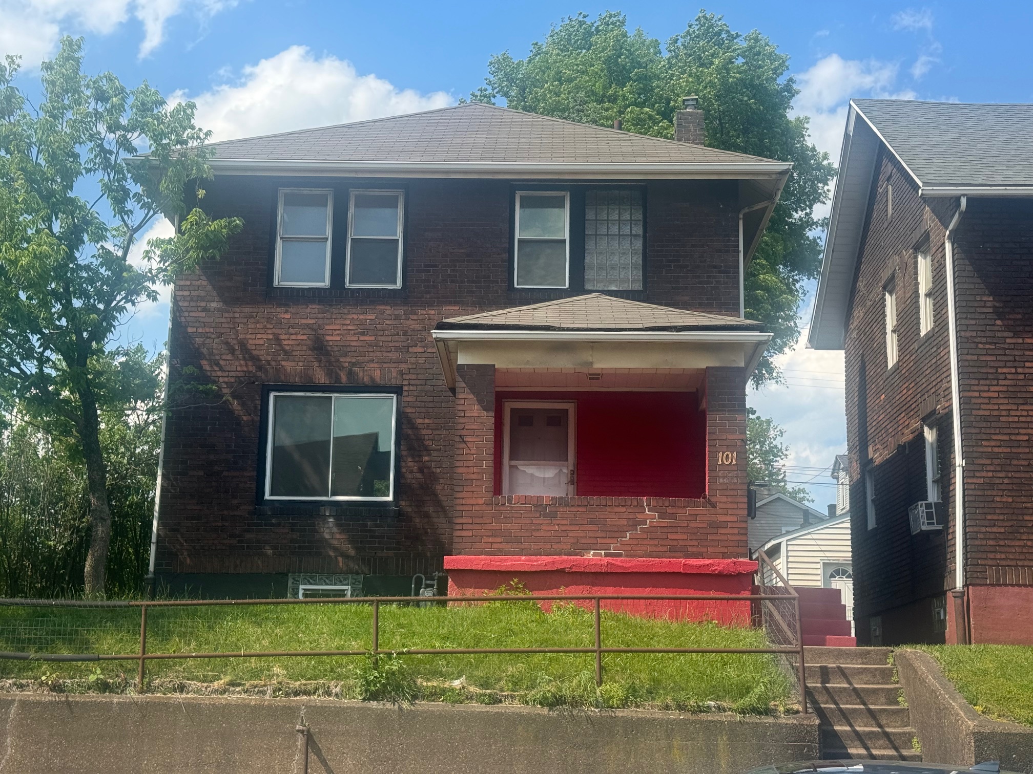 Property main image